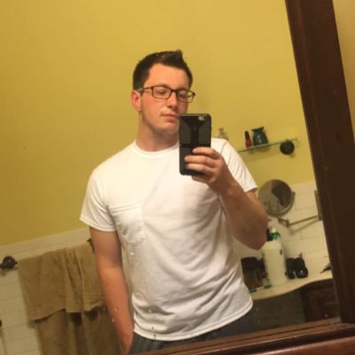 Sean_Martin322's profile picture. Sean 21 95 Del sol si