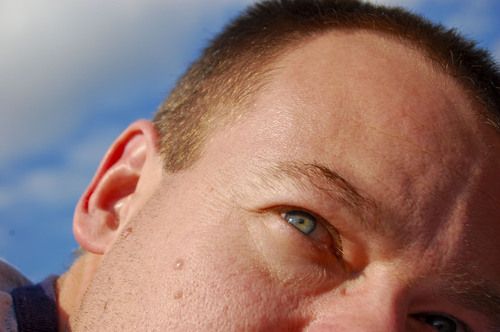 FiveRumBeach's profile picture. Beach.  Rum.  Hockey.  Dance/trance.  Me.