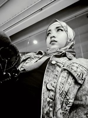fi_isnaini's profile picture. live is simple