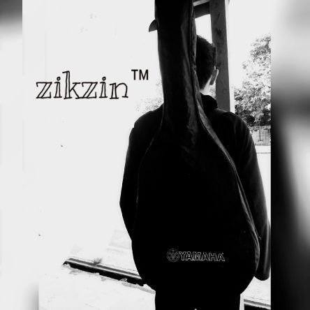 ikhwa_nurqirom's profile picture. zikzin!!