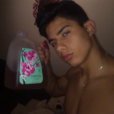 13rpglvm's profile picture. ️️️️️️️️