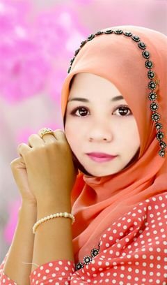 Luwuk 22-01-1987,Aquarius,2010-10 selesai S1 FKM Untika, selesai programoascasarjana di stik tamalatea makassar 2015
