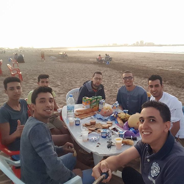 zzhoMSZcCC8JRff's profile picture. 