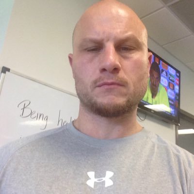 Derek128608001's profile picture. Fitness enthusiast who loves boxing, mma teaches group circuit training. Has 2 pit bulls and 7yr old daughter, and am married.