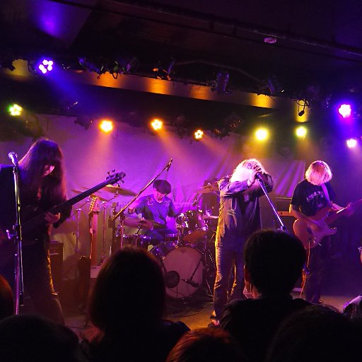 kozicracked735's profile picture. ハードコアパンクとかポジパンとか駆け抜けたおじさん。斉藤由貴さんはあたしが高校生以来の同志。ASYLUMは永遠なのですのよ