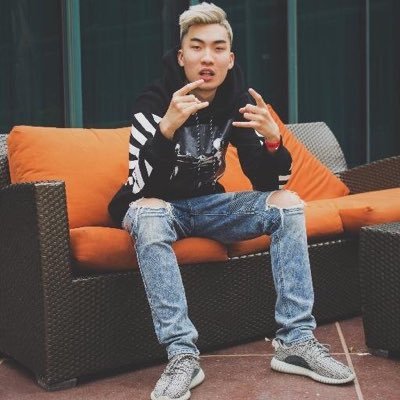 Bryan Le | 1.4M+ Subscribers on YouTube |https://t.co/NXPhfr37OU | Backup account to talk to fans!