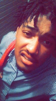 I Bleed!!
SC:@ray2k14
A God To Your King
Real Str8 Facts
#semi-pro football