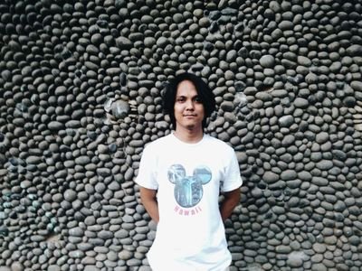 Adhityarangga's profile picture. Give me peace and change