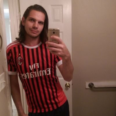 BILLYxBx13's profile picture. 