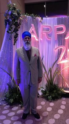 Born & brought up in Singapore, Travelled the world! Worked & lived in Singapore,Hong Kong, Japan, Dubai & Thailand Speak English,Punjabi, Japanese & Malay.