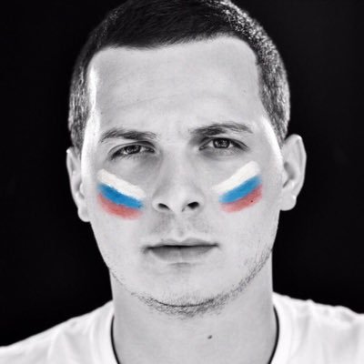 The Franchise King. Учитель в 3 поколении. Трогал Мона Лизу за Коленку. Наблюдаю. Играю. Пишу. Здесь даю огня, брат: