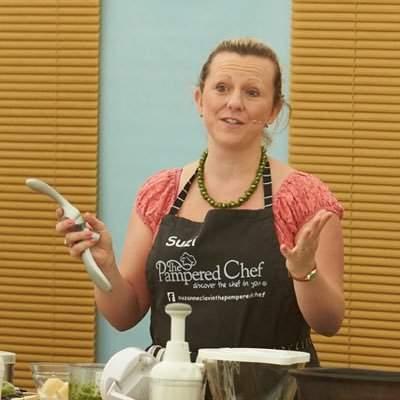 Mad busy mumpreneur, direct sales success coaching, clean foodie, natural remedies advocate