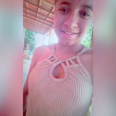 layres_silva's profile picture. O Segredo é Não Correr Atrás..
O Que Tem Que Ser, Vai Ser.♡