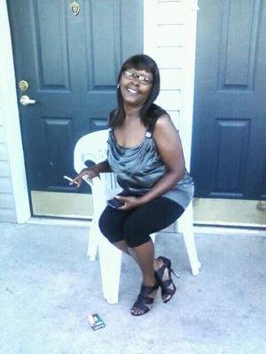 gloriaCopelan17's profile picture. 