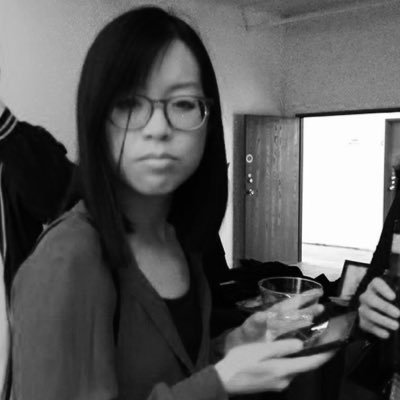 freewirry's profile picture. uses the internet for @thebroad