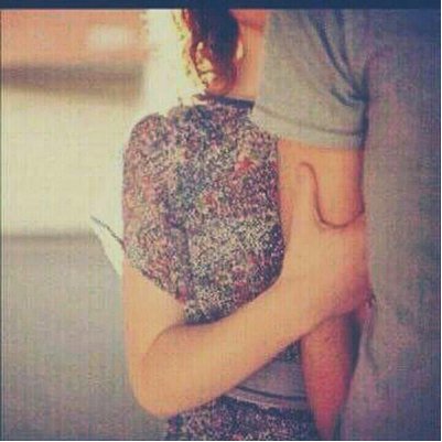 AshterBanee's profile picture. عطاني الله شخص يستحق اني اقوله ✨ محيت الكل من قلبي كأنك اول احبابي    ((احبنك))