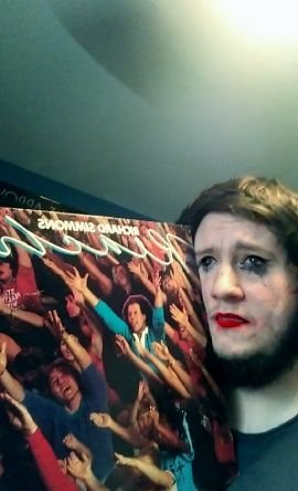 pv_pappi's profile picture. Ⓥ)))

live slow, die whenever