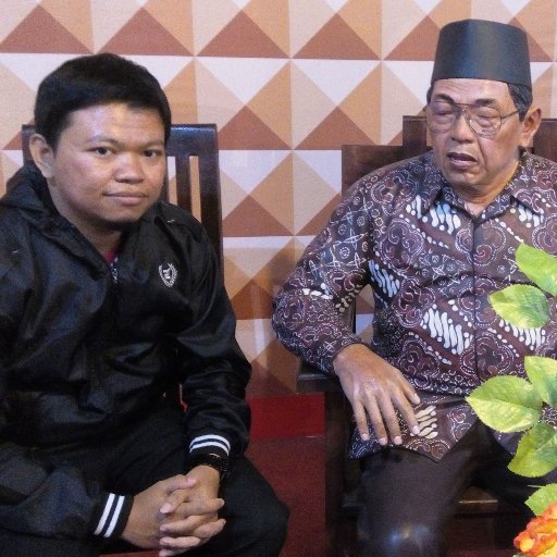 sekumpulan cuitan yang nanti akan segera kusesali pernah mempostingnya.
