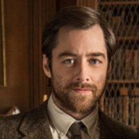 Roger J MacKenzie (Book Boyfriend Extraordinaire)(@RogerJMacKenzie) 's Twitter Profile Photo