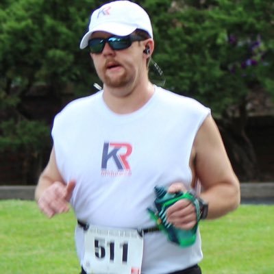 cmos1983's profile picture. 