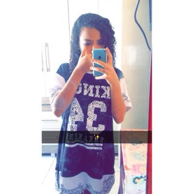 Pandacornio163's profile picture. Fools fall for you