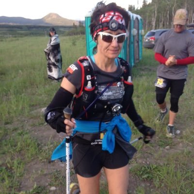Health & fitness enthusiast, trail runner, mountain dog lover, STARS wife, proud Northern Ireland expat and Grande Prairie newbie! Views are my own.