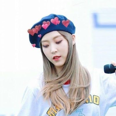 문별 ; 루엘라 김. 「AOENTRP; 연습생. 」 Louella Schwarze ㅡ; 14 February 1995. 275 ; 40,000₩. Alpha Trainee. 보컬 & 댄스 ; 엘곰. ㅡ Writer & Photographer. 「 hxtpink & selusinn12 」