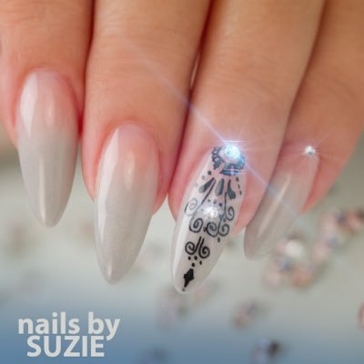 Suzie (@suzienailcareer) / Twitter Suzie (@suzienailcareer) / Twitter