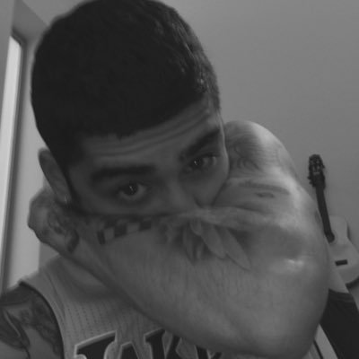 zaynrpguod's profile picture. ASH MA COUILLE DROITE