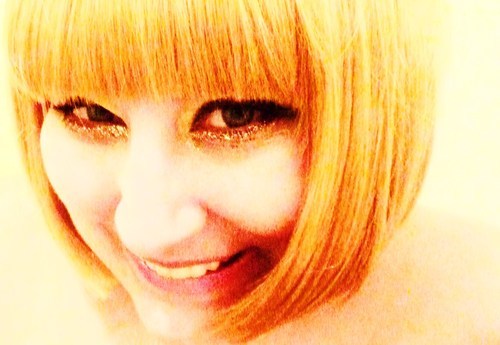 Lainey08's profile picture. Feminist & PhD                        she/her #LaineyReviews