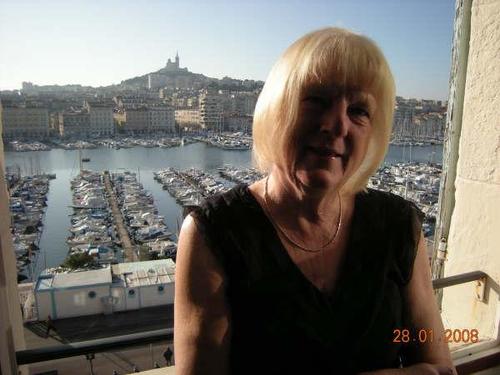 CarolynFord's profile picture. Married with three children and six grandchildren. Worked in the airline industry. Love boating on the Norfolk Broads.