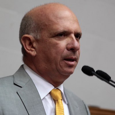 Mayor General del Ejército, Ex Director de Inteligencia y Contrainteligencia Militar, Diputado de la Asamblea Nacional de Venezuela.