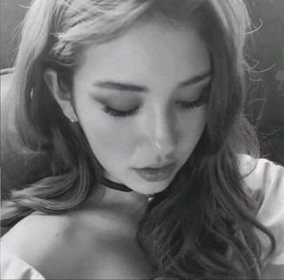 KOEX girl; Im Jinri { 임 진리 } a.k.a June Im; American-Korean; 24O7O1 — Maknae, Main Vocal and HUMAN VITAMIN of Crystallis. ★ #emerald