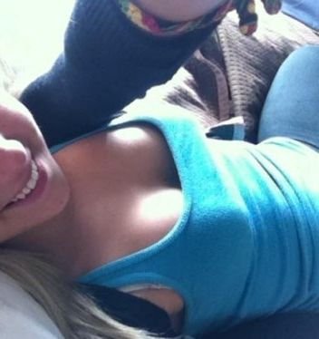 fireinthahole2's profile picture. Hi;) My login is Amelia15 on https://t.co/y9LiZbV9Z0