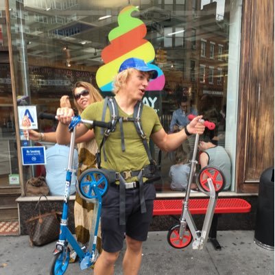 alistmit's profile picture. Apple Design Award recipient, MIT alum, private pilot.