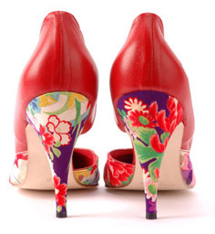 hettyroseshoes's profile picture. Shoe Designer/Maker
https://t.co/8RlUlVFgNo