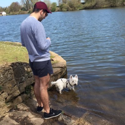 liamgallagher01's profile picture. 