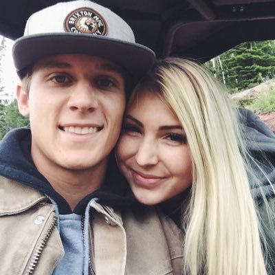 shyannelacy's profile picture. https://t.co/QpWYprPiwy