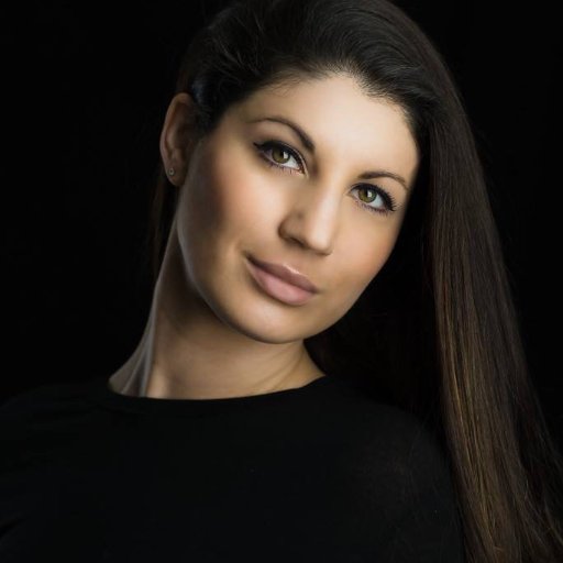 AmandaLeader_'s profile picture. Opera Singer. Music Instructor. Aspiring Vocologist. Knitter. Wine Lover. Yogi wannabe. Food Enthusiast.