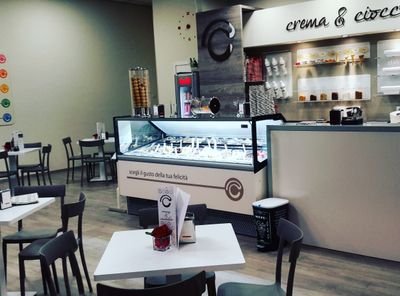 Gelateria caffetteria