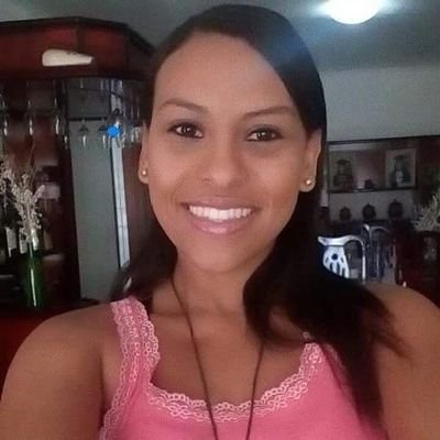 KaroliniNovais's profile picture. Cursando Redes de computadores 6º semestre @FatecOsasco -  Nada estará perdido enquanto estivermos em busca. Estágiaria em TI
