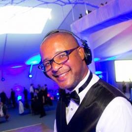 San Diego wedding and event DJ. Providing professional DJ services for any and all occasions. Specializing in playing the right songs at the right time.