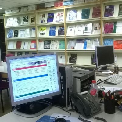 Bibliotecaria del Complejo Hospitalario de Toledo desde ... ¡ufff!. Encantada de serlo 💻📚🏥