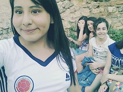 I.E.S Andres Laguna

Segovia

Instagram: daniela_240803