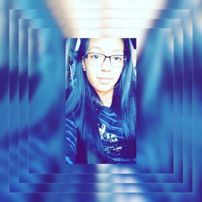 AnaVilleg12's profile picture. 