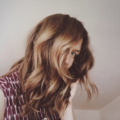 anda_marie's profile picture. i get paid to eat wedding cake every weekend. photographer by day and by night.