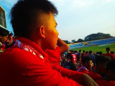 Gk perlu tenar gk perlu sangar,Yang penting rejeki lancar!!