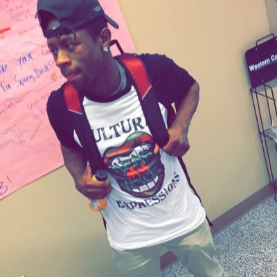 God created a young intellectual, motivational, & honest poet striving to achieve my goals & have a woman that’ll help me grow. open minded Renaissance man. WIU