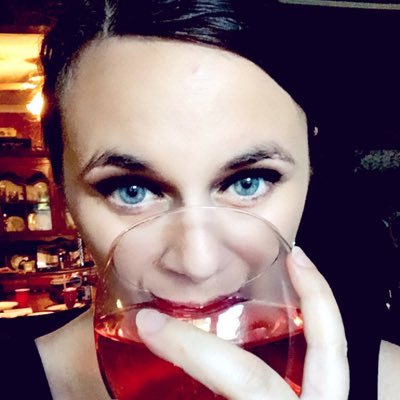 _AnnaBax's profile picture. Bookworm. UNCG Spartans. Small town girl. Wine-O.