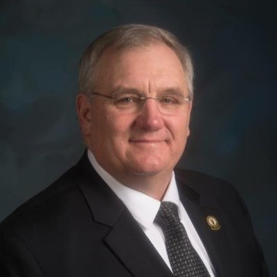 Farmer from Arthur, ND. Grandpa, Past President National Corn Growers Association! Lake enthusiast, Director, North Dakota Corn Growers, Corvette pilot!